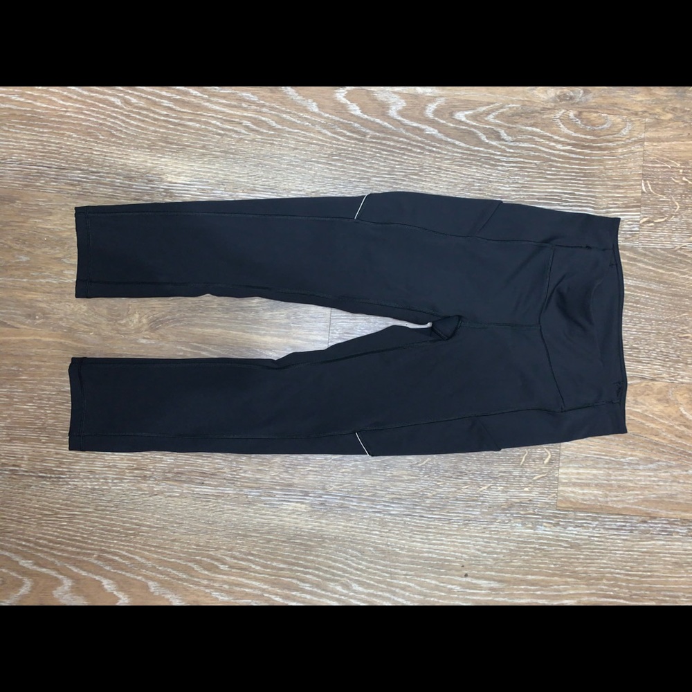 Black lululemon running tights